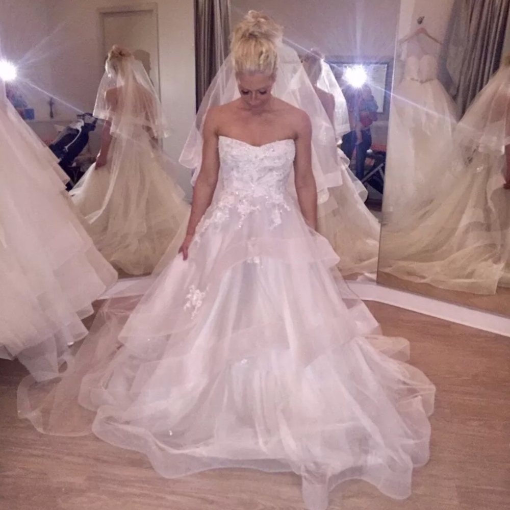 🎊 Host Pick 🎊 NWT Monique Lhuillier BL1518 - Picture 2 of 8